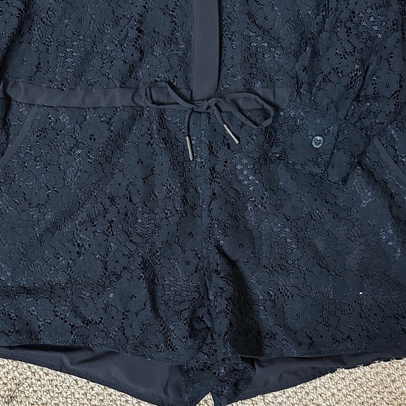 David Lerner Black Lace Long Sleeve Romper Dressy Night Out One-Piece Size S NWT - Picture 5 of 7